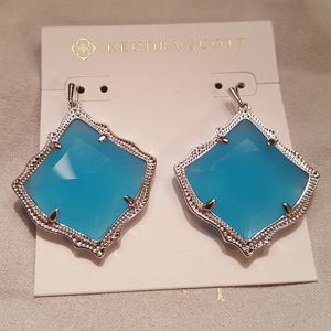 Kendra Scott Kristen earrings